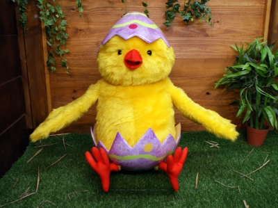 PA14 Poussin automate dans son oeuf